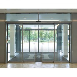 Cửa nhôm Xingfa có khung bảo vệ