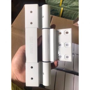 Cách nhận biết bản lề cửa nhôm kính chính hãng sẽ giúp cho người tiêu dùng sỡ hữu được bộ cửa chất lượng