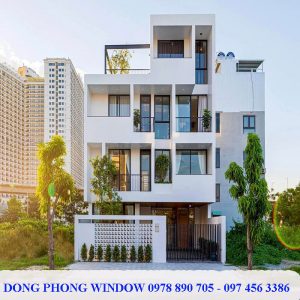 Mẹo chọn cửa nhôm kính cho nhà mới hợp mệnh, hợp phong thuỷ mang lại may mắn